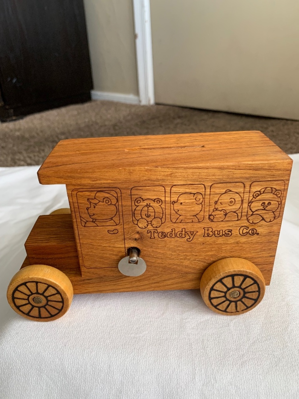 Teddy Bus Co. Wooden Delivery Truck Coin Bank Music Toy Vintage Toystalgia 1988